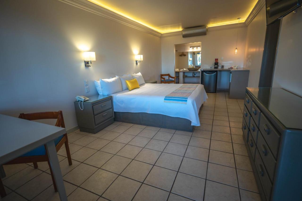 Hotel Oasis Лорето Екстериор снимка