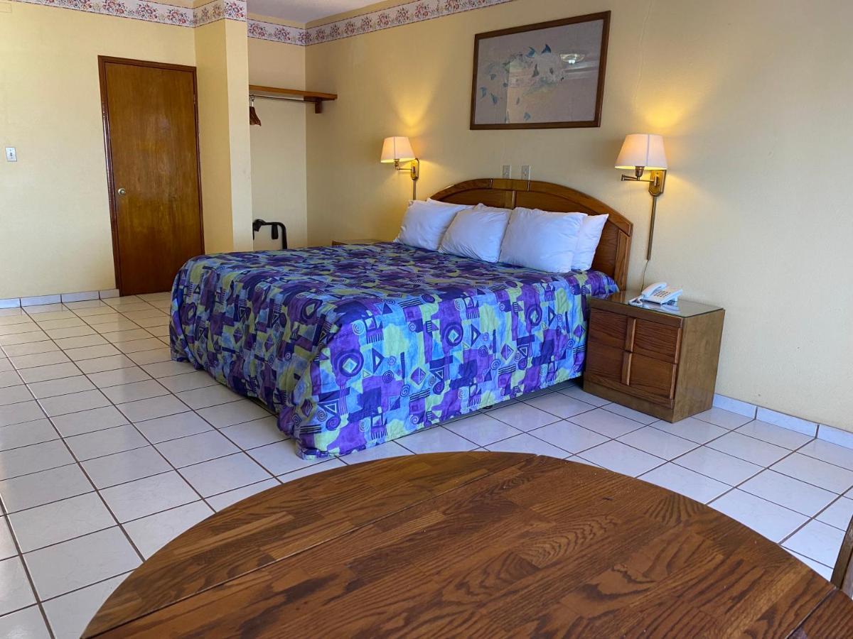 Hotel Oasis Лорето Екстериор снимка
